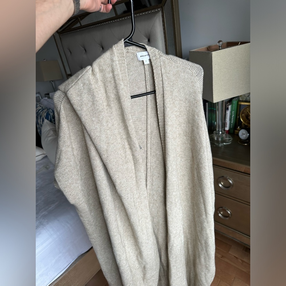 Long knit sleeveless cardigan